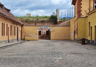 Díky odvážnému triku Čedoku se v roce 1939 dostaly tisícovky Židů do bezpečí